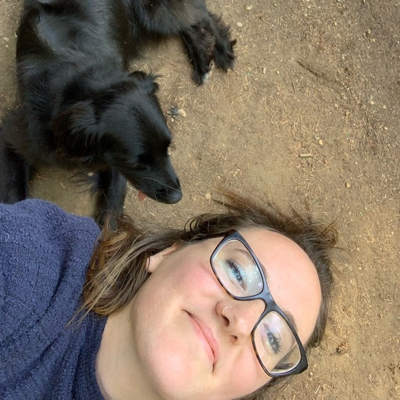 Meet your Posher, Ellen - Picture 1 of 1